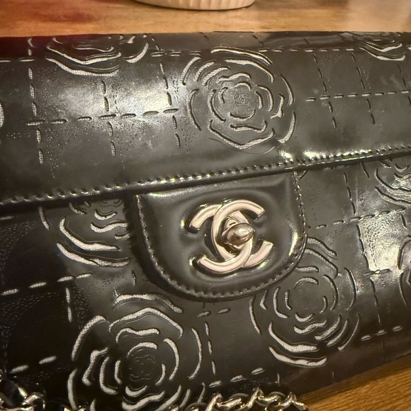 Chanel Vintage 2002 Limited Edition East/West Bag - Picture 9 of 14